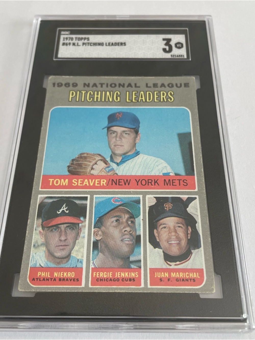 1970 Topps #69 NL Pitching Leaders Seaver Niekro Jenkins Marichal HOF SGC 3